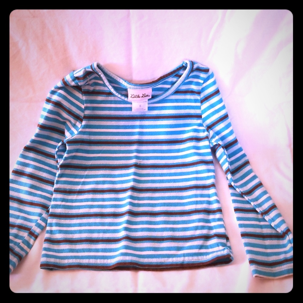 Blue long sleeve shirt